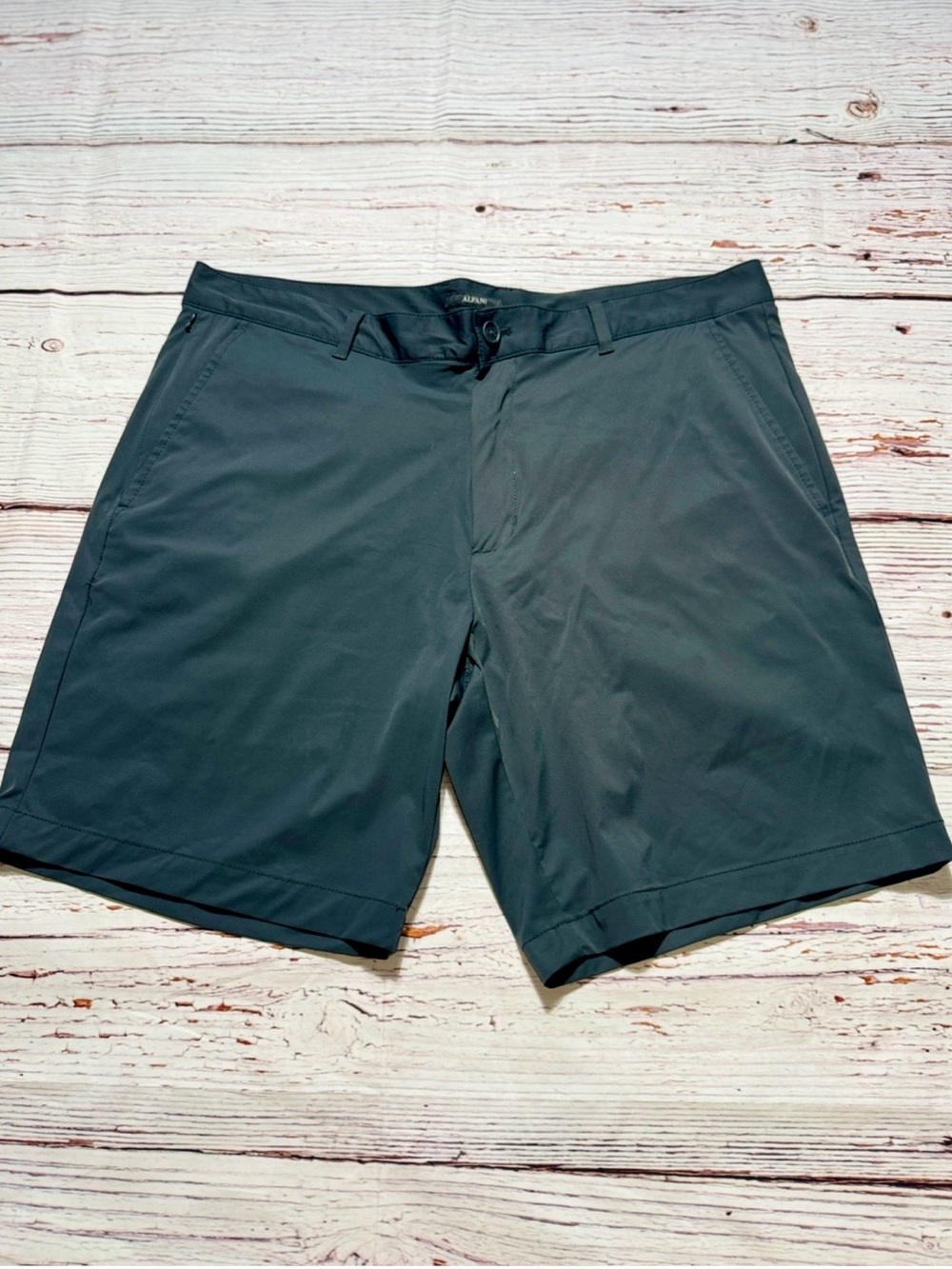 Alfani Men’s Chino Slate Gray Size 36 Performance Golf Shorts